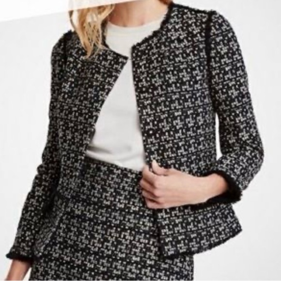 Ann Taylor fringe tweed blazer - Size 10 - Picture 6 of 7